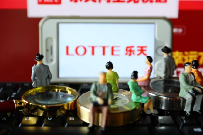 商家抗议日本乐天推出包邮服务