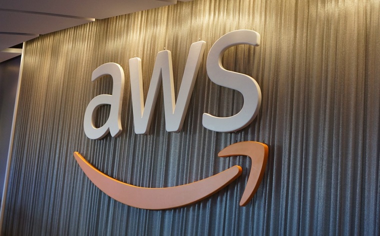 AWS前产品营销副总裁跳槽至谷歌云遭起诉