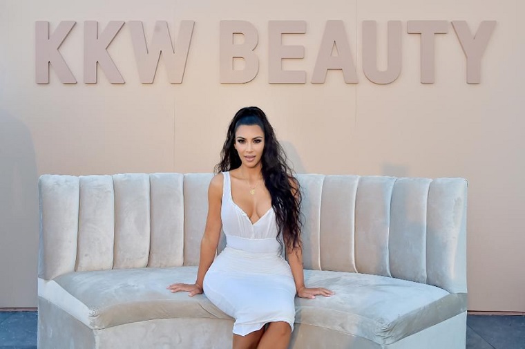 KKW Beauty以2亿美元兜售20%股份，品牌总估值上浮至10亿美元