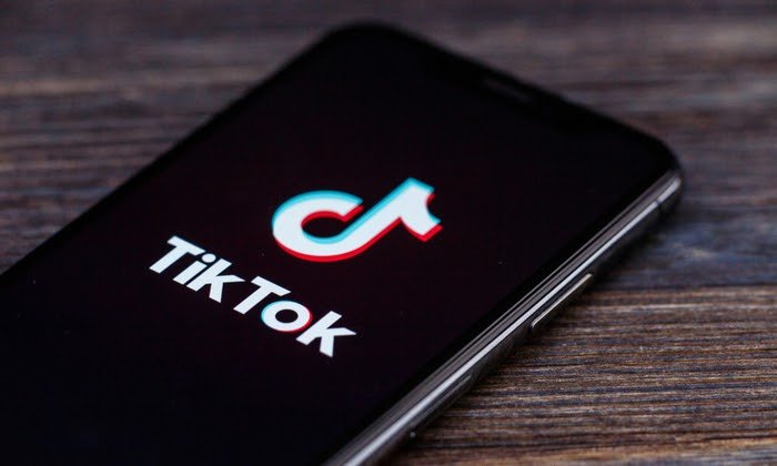 消息称TikTok拟推在线购物工具 与FB在电商领域对决
