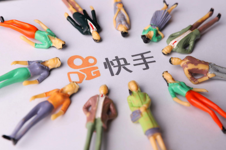 老对手的默契：快手与抖音在跨境电商再相逢